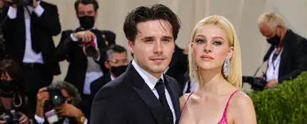 Brooklyn Beckham y Nicola Peltz Brooklyn Beckham y Nicola Peltz