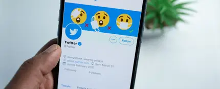 Twitter Twitter