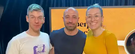 Toni Espinosa visita 'Cuerpos especiales' Toni Espinosa visita 'Cuerpos especiales'
