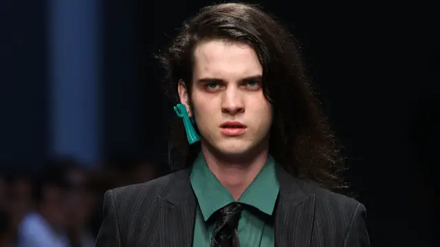 El modelo Jethro Lazenby, hijo mayor de Nick Cave.