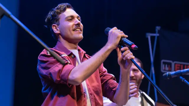 El cantante Alberto Jiménez, en Almería.