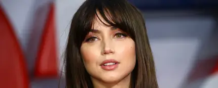 La actriz Ana de Armas, en la presentación de 'Sin tiempo para morir' en Londres. La actriz Ana de Armas, en la presentación de 'Sin tiempo para morir' en Londres.