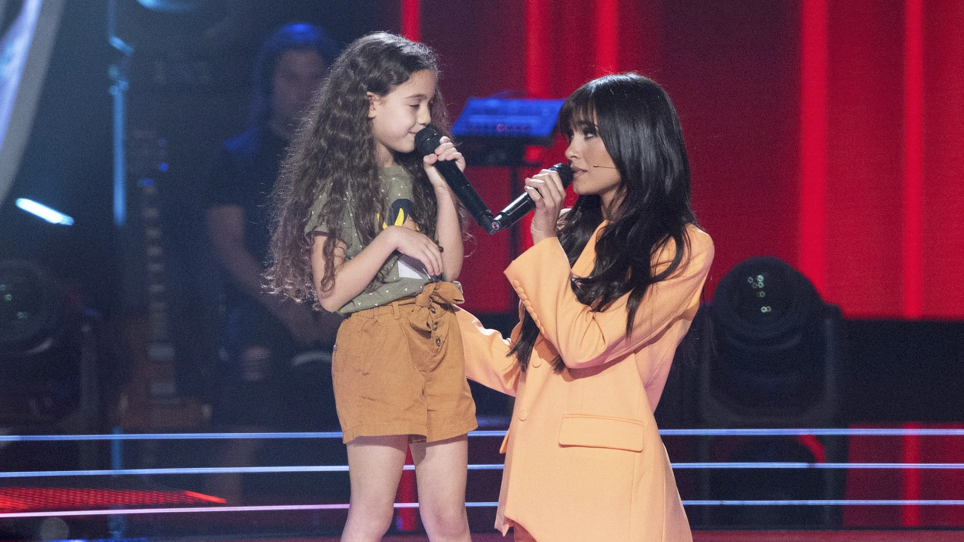 Actuación Aitana Sandra Valero Aitana y Sandra Valero pura ternura cantando a dúo ‘Vas a quedarte’ en ‘La Voz Kids’