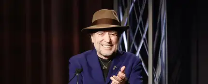 Joaquín Sabina tendrá que pagar 2,5 millones de euros a Hacienda por derechos de autor Joaquín Sabina tendrá que pagar 2,5 millones de euros a Hacienda por derechos de autor