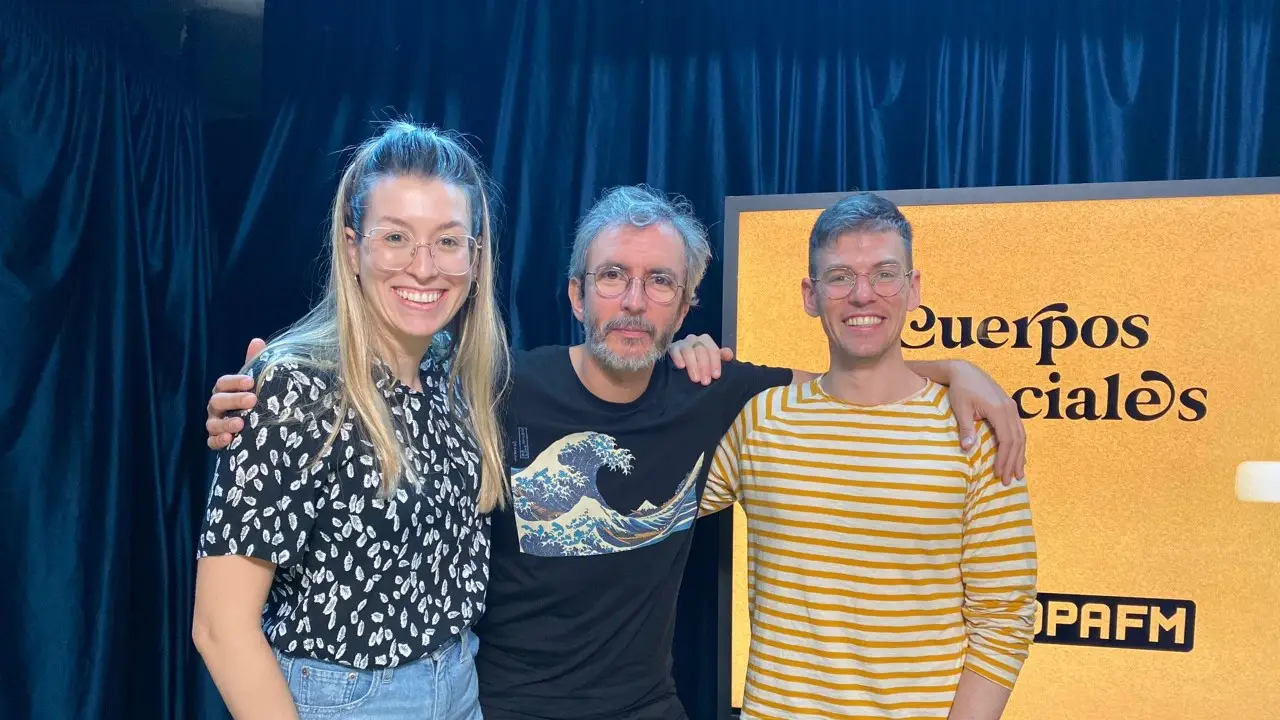 Xoel López con Eva Soriano e Iggy Rubín en 'Cuerpos especiales' Xoel López con Eva Soriano e Iggy Rubín en 'Cuerpos especiales'