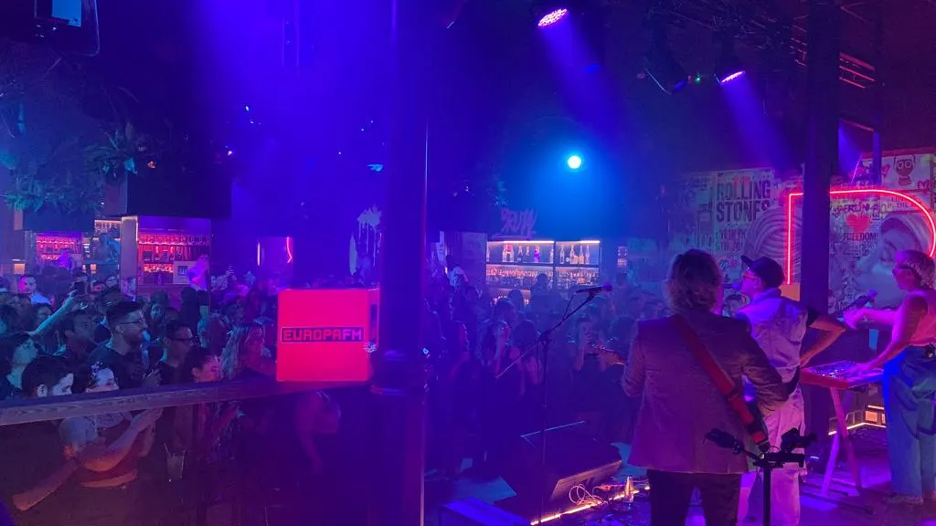 Varry Brava, grupo indie-rock 