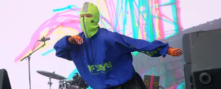 Quiénes son las Pussy Riot, por qué las detuvieron, cómo se fugaron de Rusia y su canción contra Putin Quiénes son las Pussy Riot, por qué las detuvieron, cómo se fugaron de Rusia y su canción contra Putin