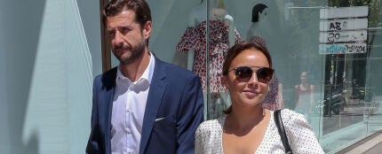 Chenoa y su novio Miguel Sánchez Encinas en junio de 2019