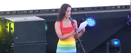 Chanel da el pregón del Orgullo: así ha sido su emotivo discurso Chanel da el pregón del Orgullo: así ha sido su emotivo discurso