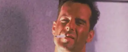 Bruce Willis vuelve al rascacielos de La Jungla de Cristal 34 años después Bruce Willis vuelve al rascacielos de La Jungla de Cristal 34 años después