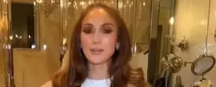 El vestido de película de Jennifer Lopez para su boda con Ben Affleck El vestido de película de Jennifer Lopez para su boda con Ben Affleck