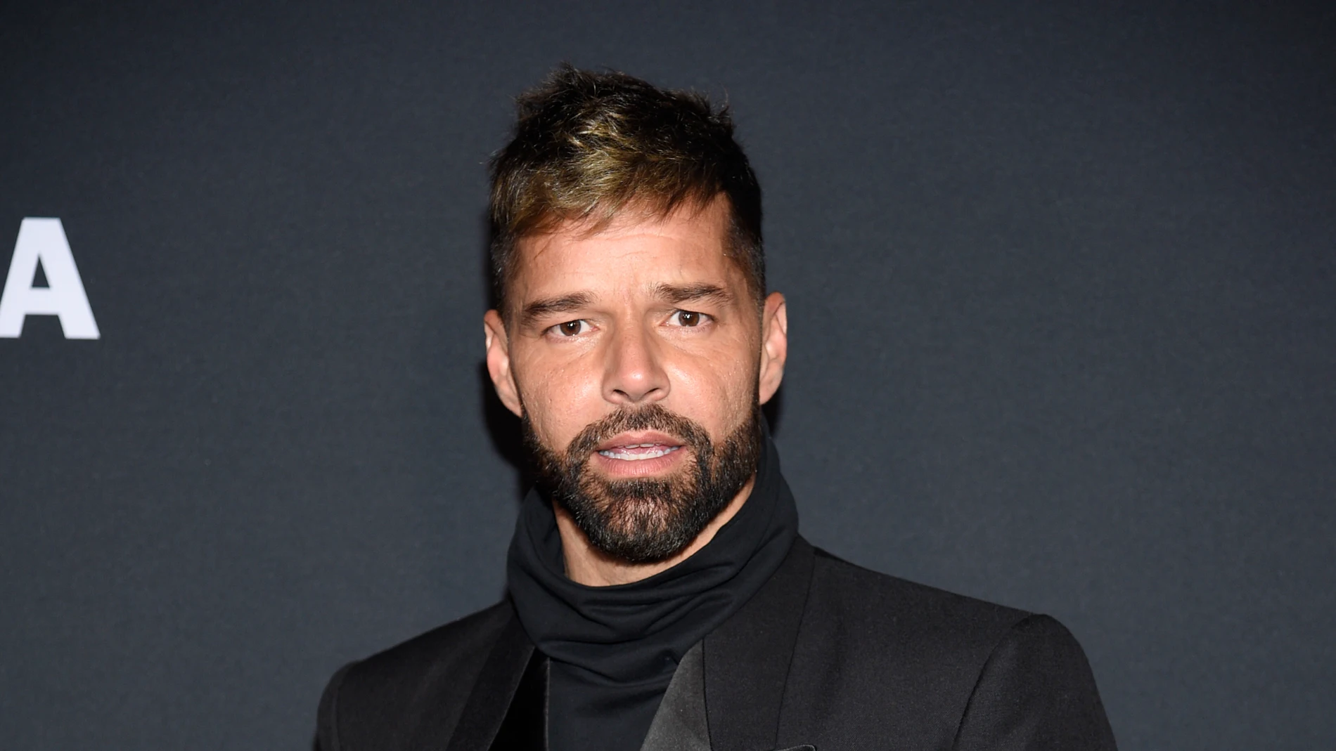  Ricky Martin, acusado de incesto por su sobrino