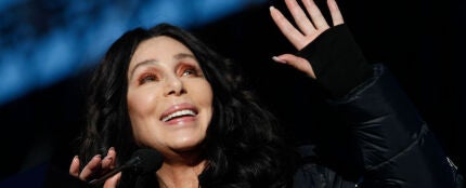 Cher reflexiona públicamente y confiesa que durante su juventud sufrió tres abortos espontáneos 