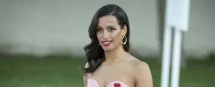 Chanel confirma "ocho canciones" y promete que "hay más" pero pide paciencia Chanel confirma "ocho canciones" y promete que "hay más" pero pide paciencia