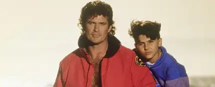 Mitch y Hobbie Buchannon en 'Los vigilantes de la playa' Mitch y Hobbie Buchannon en 'Los vigilantes de la playa'