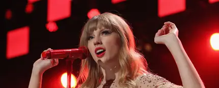 "La letra fue escrita por mi": Taylor Swift responde ante la demanda de plagio por 'Shake It Off' "La letra fue escrita por mi": Taylor Swift responde ante la demanda de plagio por 'Shake It Off'