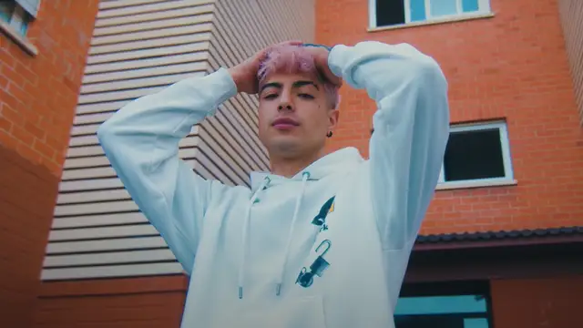 Naim Darrechi en el vídeo de 'Waxxxa'