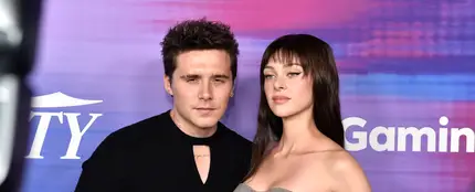 Brooklyn Beckham revela que quiere ser padre joven y tener 10 hijos con Nicola Peltz Brooklyn Beckham revela que quiere ser padre joven y tener 10 hijos con Nicola Peltz