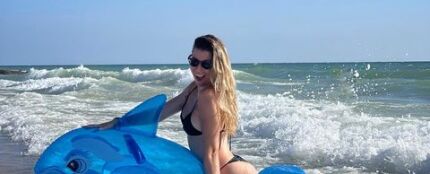 Eva Soriano con su delfin