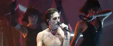 Damiano David, líder de Måneskin, durante su actuación en los MTV VMAs 2022. Damiano David, líder de Måneskin, durante su actuación en los MTV VMAs 2022.