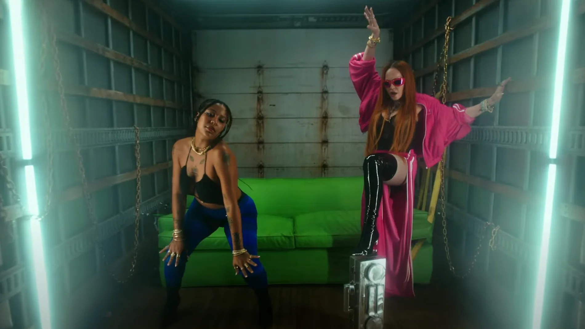 Madonna y Tokischa estrenan el sensual videoclip de 'Hung Up Remix'