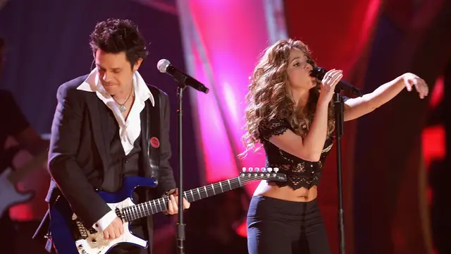 Chris Martin, will.i.am o Alejandro Sanz: Los artistas que han apoyado a Shakira en el momento más duro de su vida