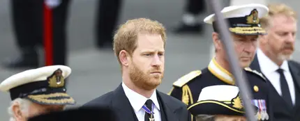 El príncipe Harry en el funeral de su abuela Isabel II El príncipe Harry en el funeral de su abuela Isabel II