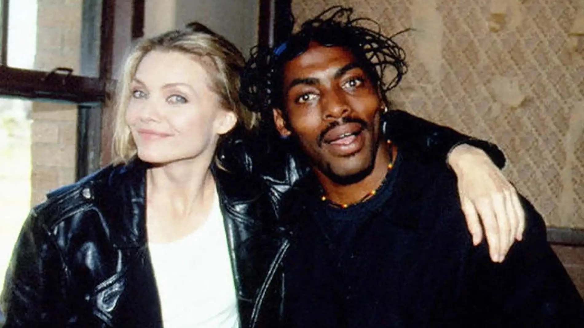 Michelle Pfeiffer y Coolio trabajaron juntos en 'Mentes peligorsas'