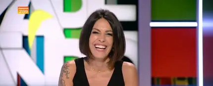 Lorena Castell desvela el motivo por el que Dani Mateo y ella nunca podrían estar juntos: "Serían noches sin dormir" Lorena Castell desvela el motivo por el que Dani Mateo y ella nunca podrían estar juntos: "Serían noches sin dormir"