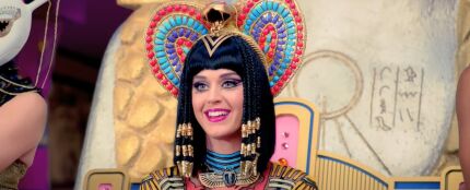 Katy Perry en el vídeo de Dark Horse