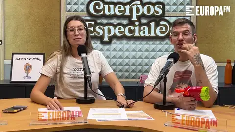 Eva Soriano e Iggy Rubín hablan con Carlos Alsina en 'Cuerpos especiales' Eva Soriano e Iggy Rubín hablan con Carlos Alsina en 'Cuerpos especiales'
