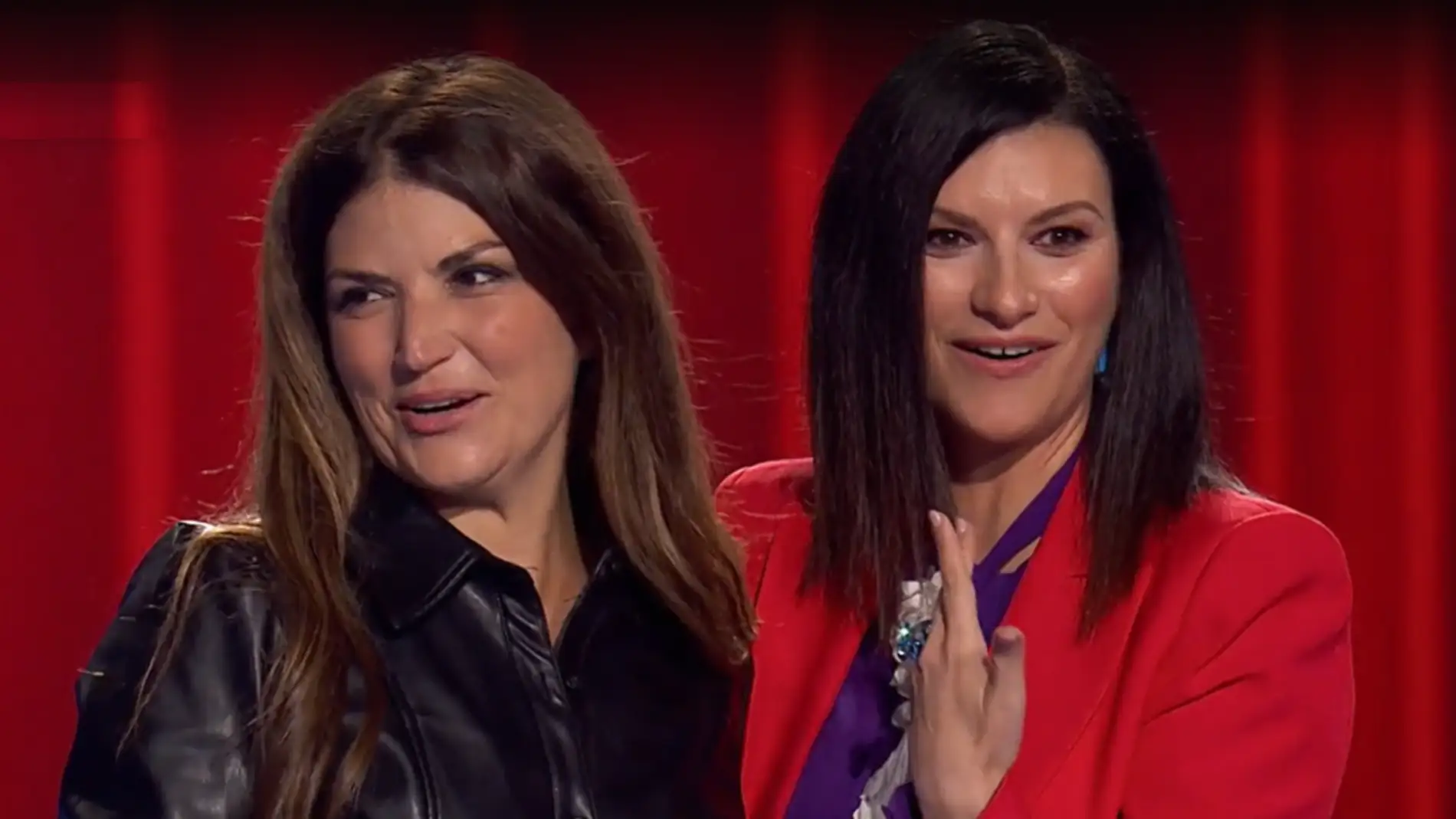 El increíble parecido físico de Laura Pausini con una concursante de 'La Voz' 