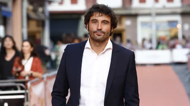 Alex García, en la presentación de la serie 'El Inmorta' en Vitoria.