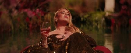  Adele estrena el videoclip de &#39;I Drink Wine&#39;