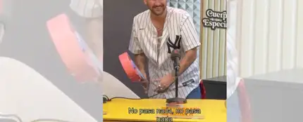 Dani Fernández y sus problemas para reventar un ukelele en 'Cuerpos especiales' Dani Fernández y sus problemas para reventar un ukelele en 'Cuerpos especiales'