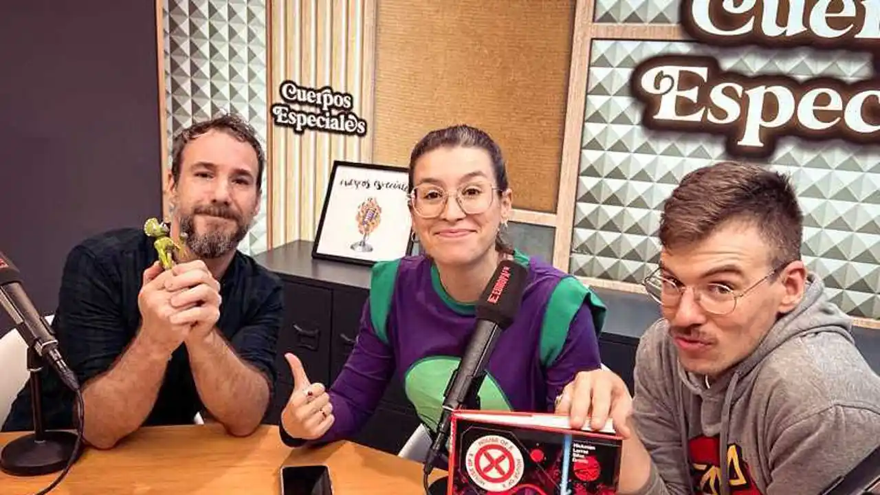 Pepe Larraz visita 'Cuerpos especiales' Pepe Larraz visita 'Cuerpos especiales'