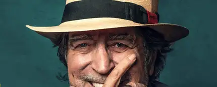 Joaquín Sabina regresa a los escenarios 'Contra todo pronóstico' Joaquín Sabina regresa a los escenarios 'Contra todo pronóstico'