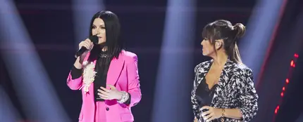Laura Pausini y Vanesa Martín arrasan en ‘La Voz’ con una impecable actuación cantando ‘Yo sí’ Laura Pausini y Vanesa Martín arrasan en ‘La Voz’ con una impecable actuación cantando ‘Yo sí’