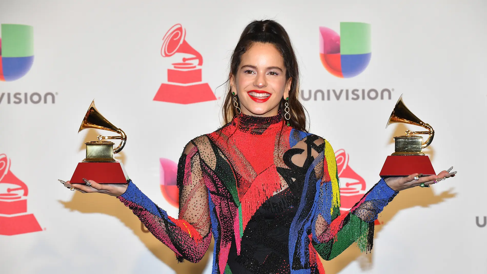 Rosalía en la sala de prensa de los Latin Grammy 2018