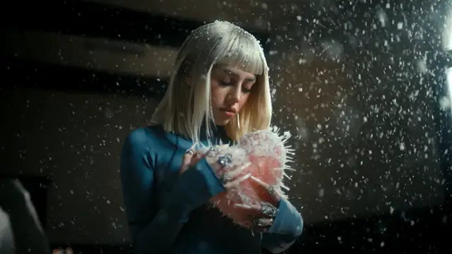 Nicki Nicole anuncia su nueva etapa con 'Frío'