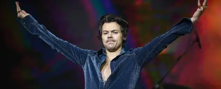 Harry Styles durante un concierto Harry Styles durante un concierto