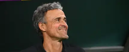 Luis Enrique sonríe en un partido de la selección española. Luis Enrique sonríe en un partido de la selección española.
