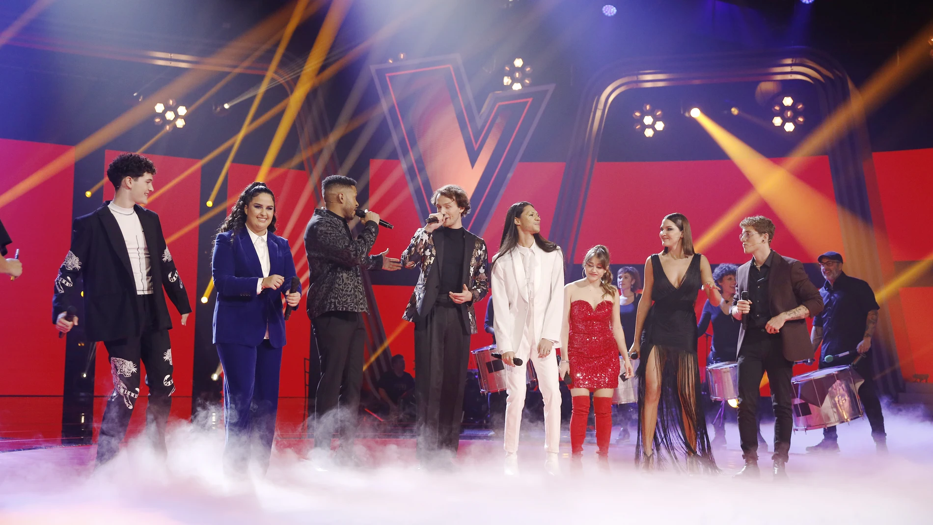 Los ocho semifinalistas de ‘La Voz’ inauguran la Semifinal cantando ‘Hay que vivir el momento’ de Manuel Carrasco 
