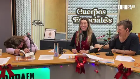 Lala Chus y Eva Soriano se parten de risa en 'Cuerpos especiales' al analizar las predicciones de Nostradamus para 2023 Lala Chus y Eva Soriano se parten de risa en 'Cuerpos especiales' al analizar las predicciones de Nostradamus para 2023