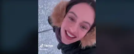 Rosalía en el vídeo de 'LLYLM'. Rosalía en el vídeo de 'LLYLM'.