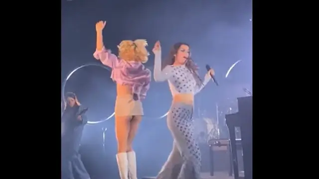 Samantha Hudson y Amaia en la Sala Riviera de Madrid.