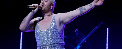 Sam Smith recibe críticas homófobas y gordófobas por su último videoclip y lo comparan con Bad Bunny y Harry Styles Sam Smith recibe críticas homófobas y gordófobas por su último videoclip y lo comparan con Bad Bunny y Harry Styles