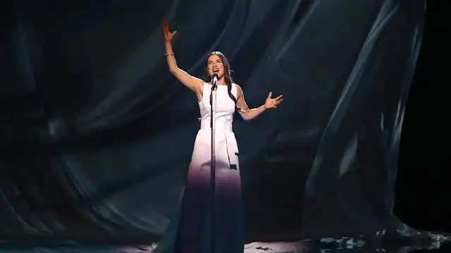 Blanca Paloma canta Secreto de Agua en el Benidorm Fest