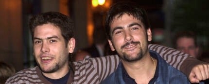 David y Jose Muñoz, de Estopa, en el año 2002