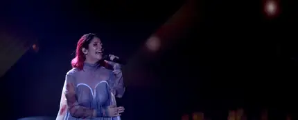 Bely Basarte canta 'Me cuesta tanto olvidarte' en los Goya 2023. Bely Basarte canta 'Me cuesta tanto olvidarte' en los Goya 2023.
